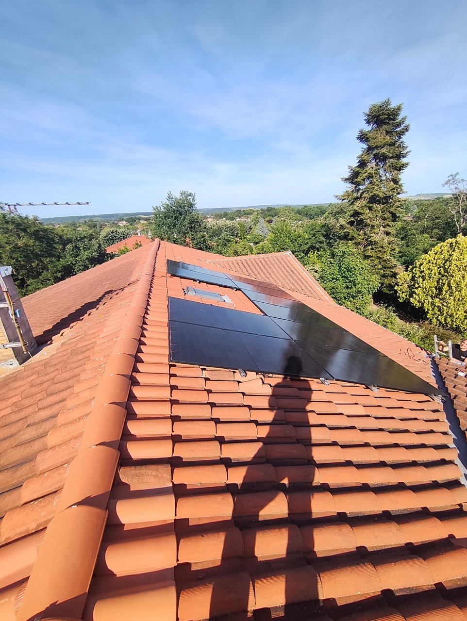 Installation de panneaux solaires photovoltaïques résidentielle